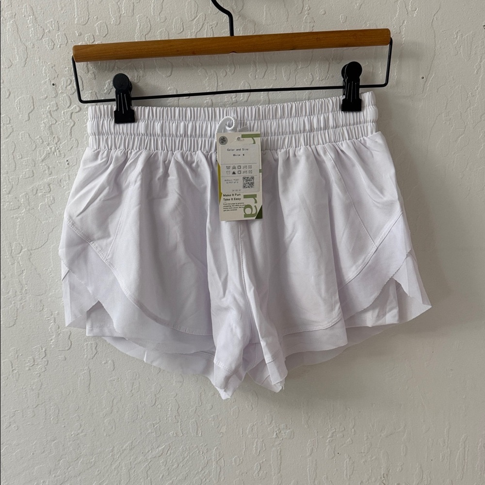 Halara White Running Shorts Mesh Crossover Medium NWT - Picture 2 of 4